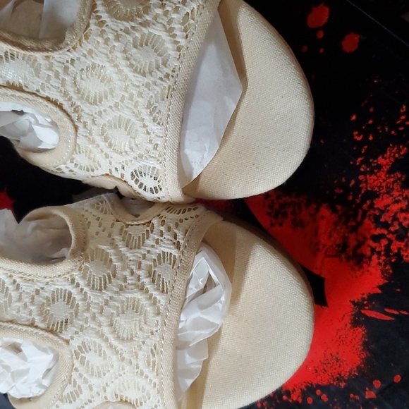 Fergalicious By Fergie Sandals wedges 8.5 - Picture 9 of 14